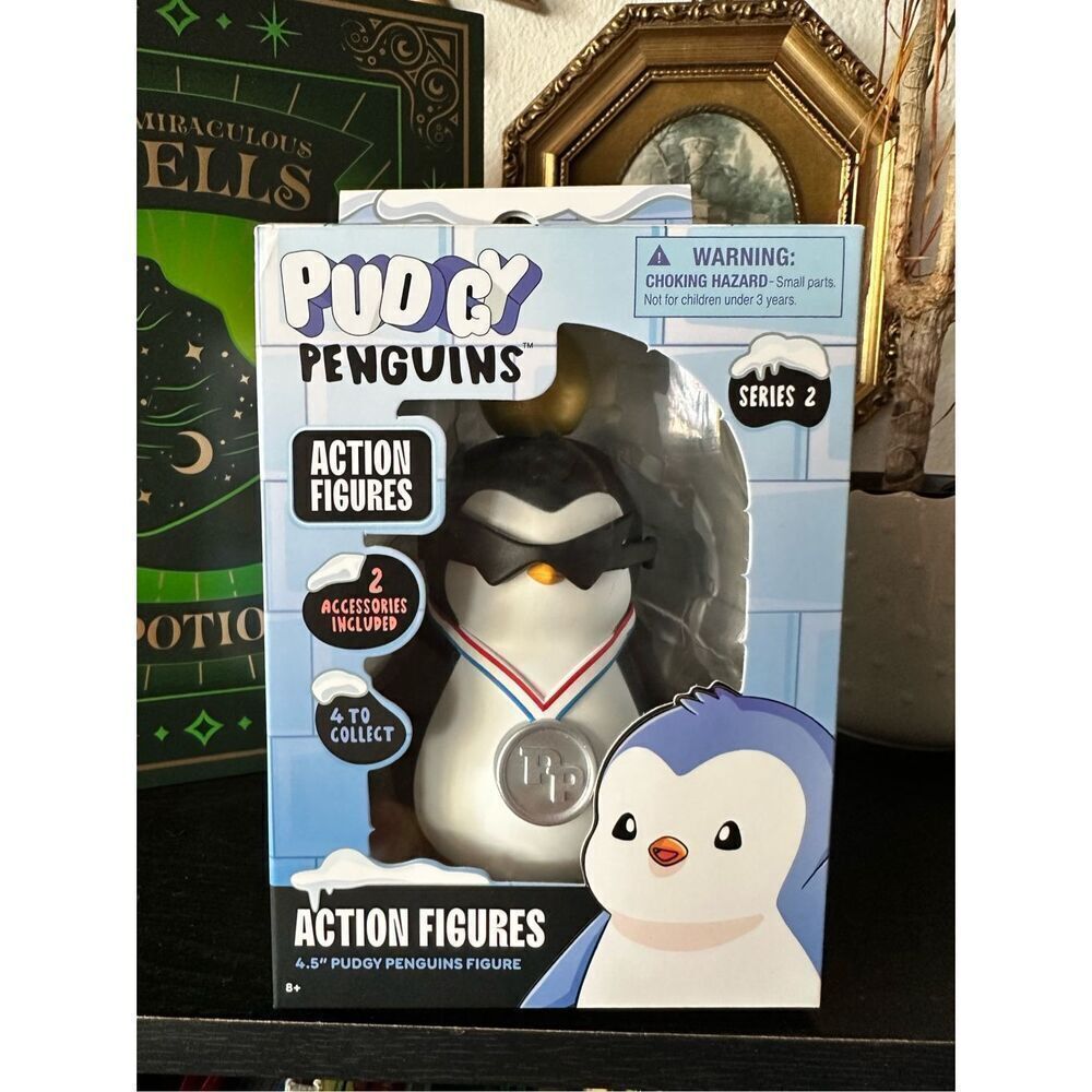 Pudgy Penguins Series 2 Action figure Egg in Head